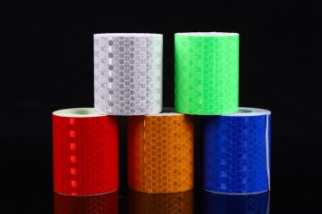 晶彩格反光車貼特點-晶彩格反光貼怎么貼 晶彩格反光車貼特點-晶彩格反光貼怎么貼